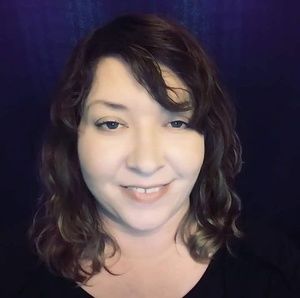 Meet your Posher, Faye